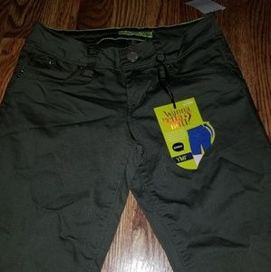 Dark green Bermuda shorts